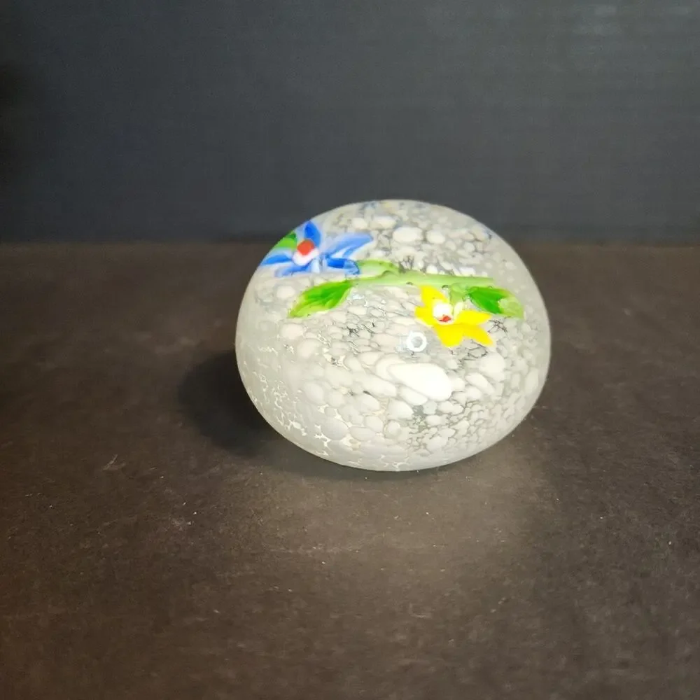 Vtg Art Glass Yellow Blue Flowers Snow Globe 2.5